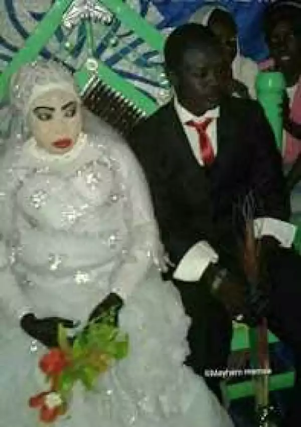 Check Out This "Lovely" Couple At Their Wedding Ceremony. Photo